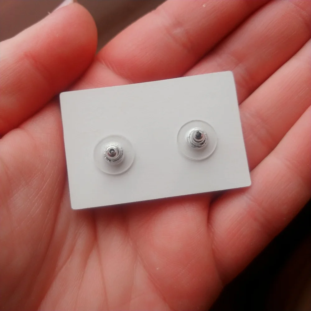 NEW MICHAEL KORS EARRINGS - Picture 3 of 3